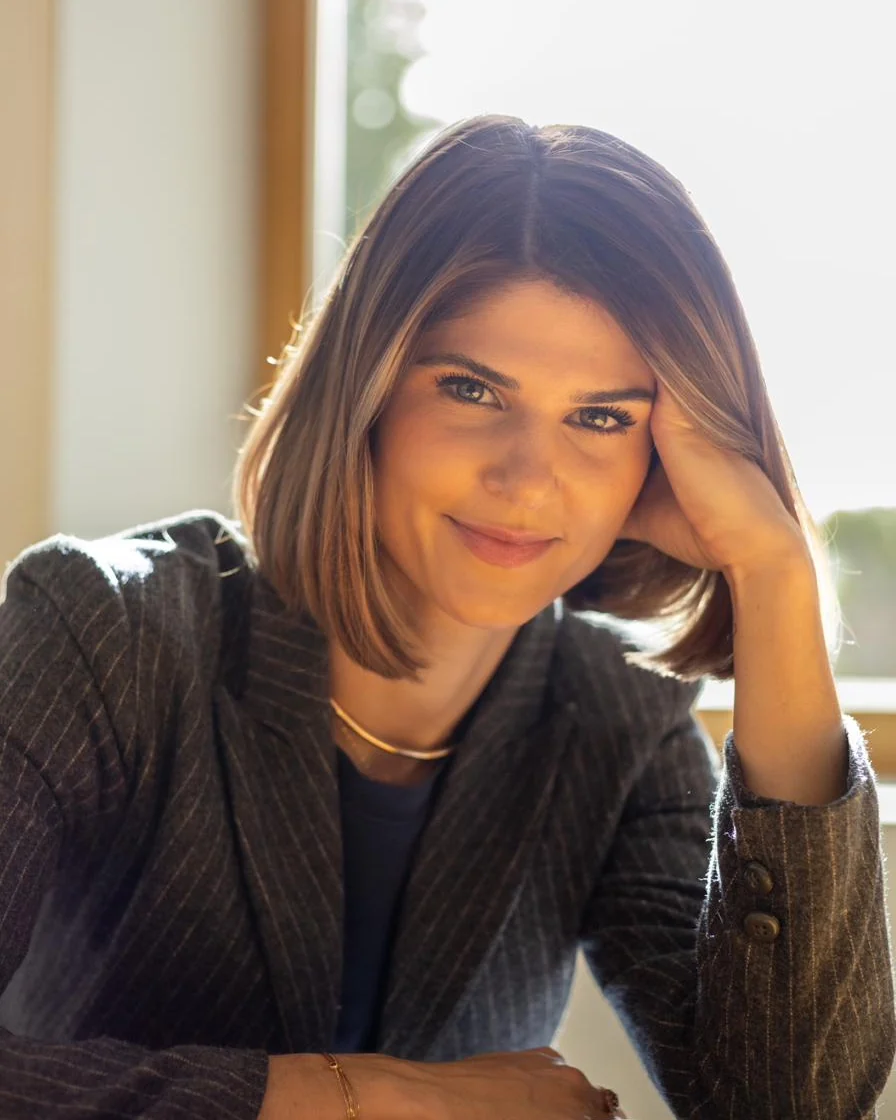 Audrey Gindro, avocate au Barreau de Toulon, en robe